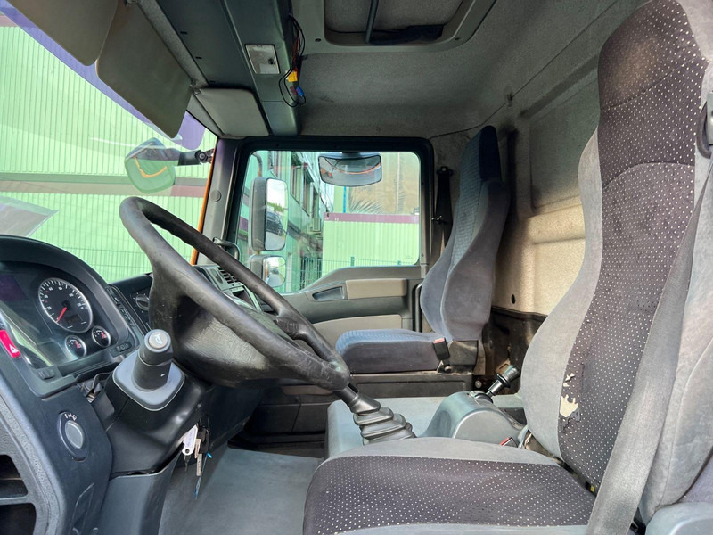 Leasing de MAN TGL 8.180 Vacuum truck / Toilet Cleaner MAN TGL 8.180 Vacuum truck / Toilet Cleaner: foto 9