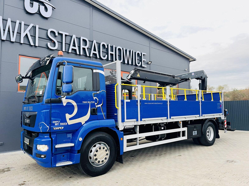 MAN TGM 18.250 - Camión caja abierta, Camión grúa: foto 2 MAN TGM 18.250 - Camión caja abierta, Camión grúa: foto 2