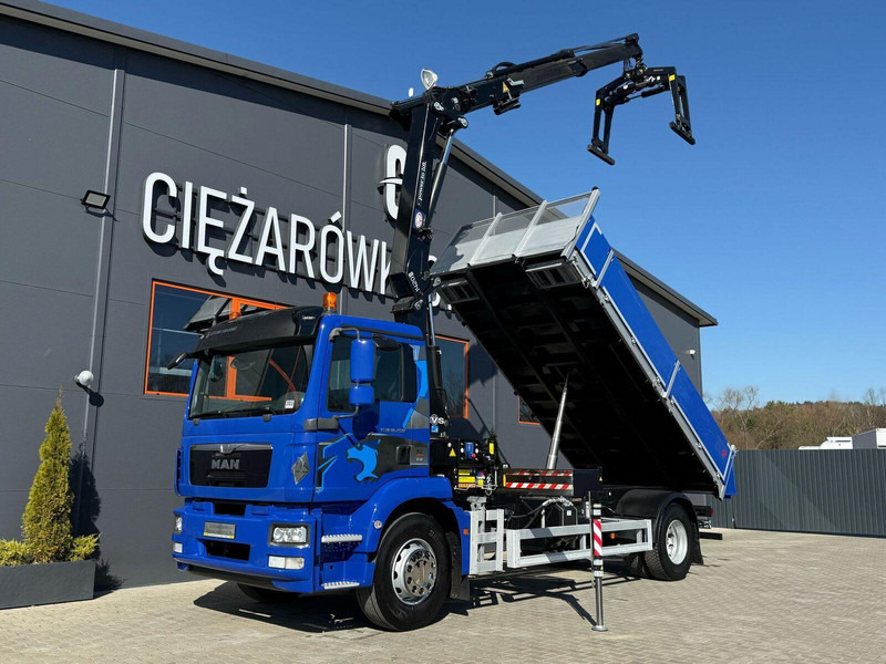 MAN TGM TGL TGS 18.250 // wywrotka // skrzynia // HDS HMF - Camión volquete, Camión grúa: foto 1 MAN TGM TGL TGS 18.250 // wywrotka // skrzynia // HDS HMF - Camión volquete, Camión grúa: foto 1