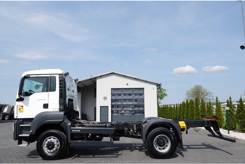 MAN TGS 18.420 / 4X4 / RAMA DŁ. 5,6 M / NAVI / DO ZABUDOWY / SPROWA - Camión chasis: foto 4 MAN TGS 18.420 / 4X4 / RAMA DŁ. 5,6 M / NAVI / DO ZABUDOWY / SPROWA - Camión chasis: foto 4