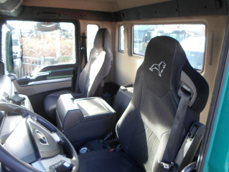 MAN TGS 26.420 Absetzkipper - Camión portacontenedor de cadenas: foto 4 MAN TGS 26.420 Absetzkipper - Camión portacontenedor de cadenas: foto 4