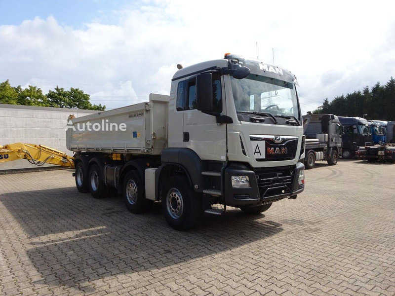 MAN TGS 35.470 - 3 way tipper 8x4 - Camión volquete: foto 5 MAN TGS 35.470 - 3 way tipper 8x4 - Camión volquete: foto 5
