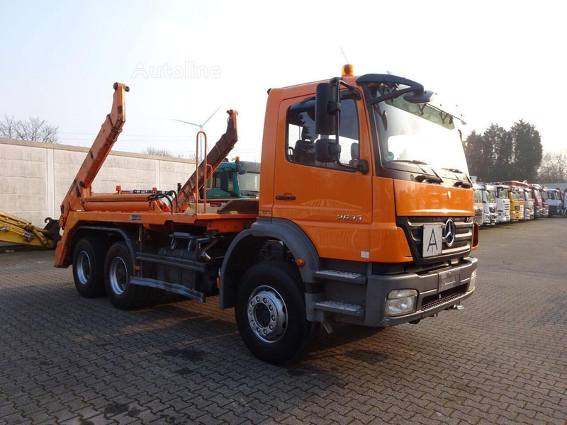 Mercedes-Benz 2633 Axor - Skip loader - Camión portacontenedor de cadenas: foto 5 Mercedes-Benz 2633 Axor - Skip loader - Camión portacontenedor de cadenas: foto 5