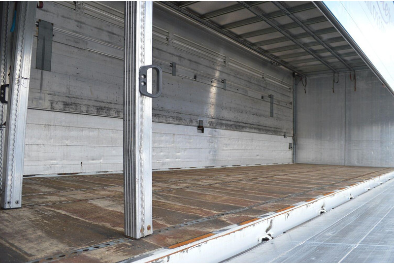 Mercedes-Benz ACTROS 2541 - Camión transporte de bebidas: foto 3 Mercedes-Benz ACTROS 2541 - Camión transporte de bebidas: foto 3