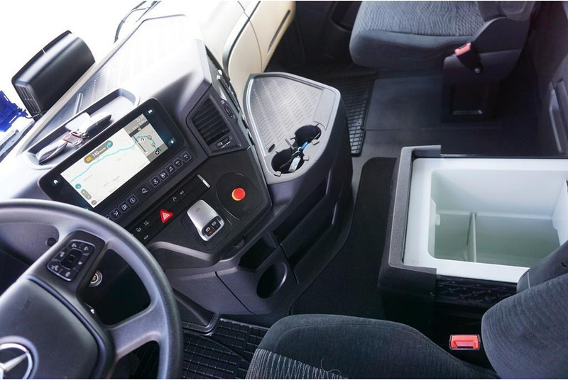 Camión chasis Mercedes-Benz ACTROS / 2548 / ACC / E 6 / MP 5 / MEGA / BDF 7,82 M / RETARDER: foto 9 Camión chasis Mercedes-Benz ACTROS / 2548 / ACC / E 6 / MP 5 / MEGA / BDF 7,82 M / RETARDER: foto 9