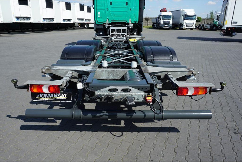 Camión chasis Mercedes-Benz ACTROS / 2548 / ACC / E 6 / MP 5 / MEGA / BDF 7,82 M / RETARDER: foto 16 Camión chasis Mercedes-Benz ACTROS / 2548 / ACC / E 6 / MP 5 / MEGA / BDF 7,82 M / RETARDER: foto 16