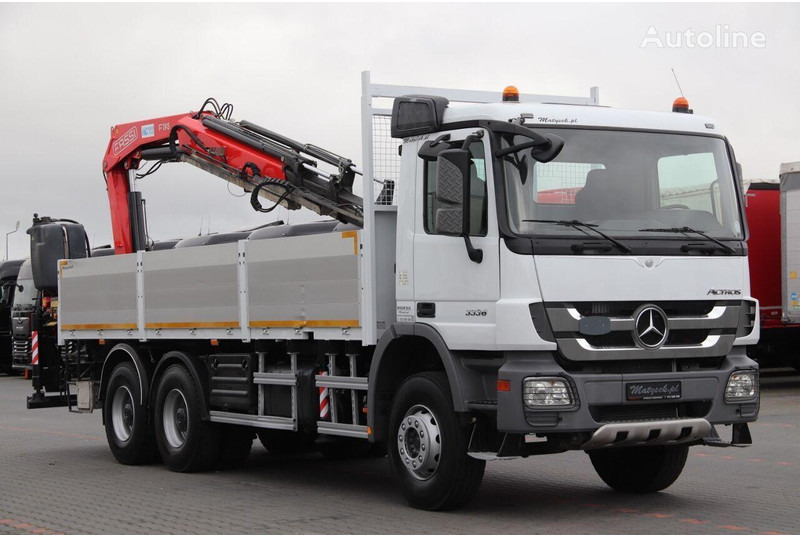 Mercedes-Benz ACTROS 3336 - Camión caja abierta, Camión grúa: foto 2 Mercedes-Benz ACTROS 3336 - Camión caja abierta, Camión grúa: foto 2