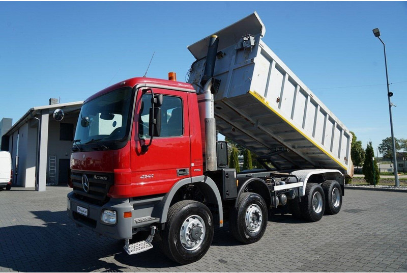 Mercedes-Benz ACTROS 4141 / WYWROTKA TYLNOZSYPOWA / WIELTON / EPS + SP - Camión volquete: foto 2 Mercedes-Benz ACTROS 4141 / WYWROTKA TYLNOZSYPOWA / WIELTON / EPS + SP - Camión volquete: foto 2