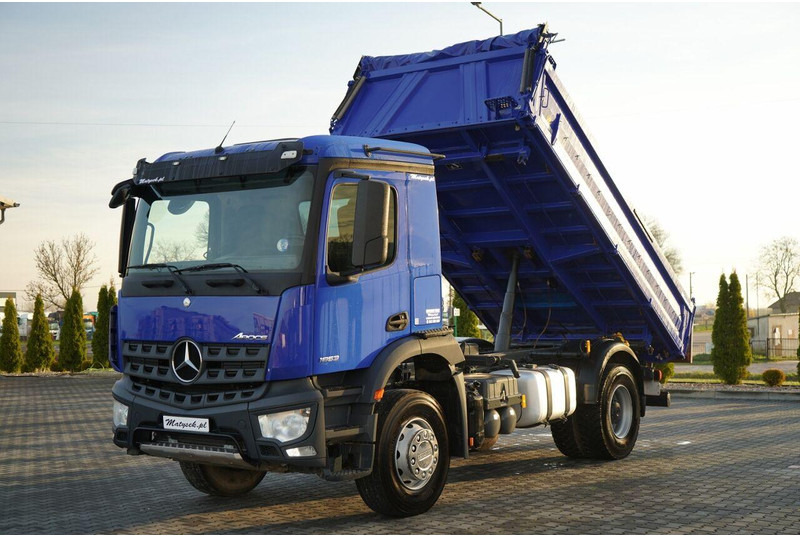 Mercedes-Benz AROCS 1853 / 4X2 / WYWROTKA 3 STRONNA / MEILLER KIPER / EURO 6 / - Camión volquete: foto 3 Mercedes-Benz AROCS 1853 / 4X2 / WYWROTKA 3 STRONNA / MEILLER KIPER / EURO 6 / - Camión volquete: foto 3