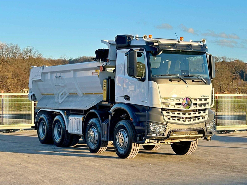 Mercedes-Benz AROCS 3248 * KIPPER * 8x4 * TOPZUSTAND - Camión volquete: foto 1 Mercedes-Benz AROCS 3248 * KIPPER * 8x4 * TOPZUSTAND - Camión volquete: foto 1