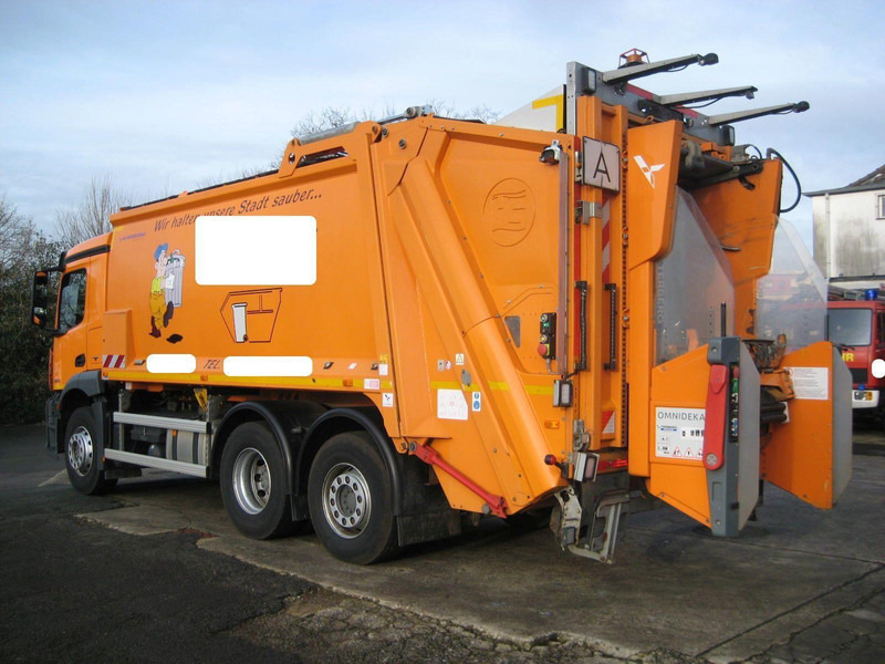 Mercedes-Benz Antos 2533 Garbage truck Terberg Olympus 20W - Camión de basura: foto 4 Mercedes-Benz Antos 2533 Garbage truck Terberg Olympus 20W - Camión de basura: foto 4