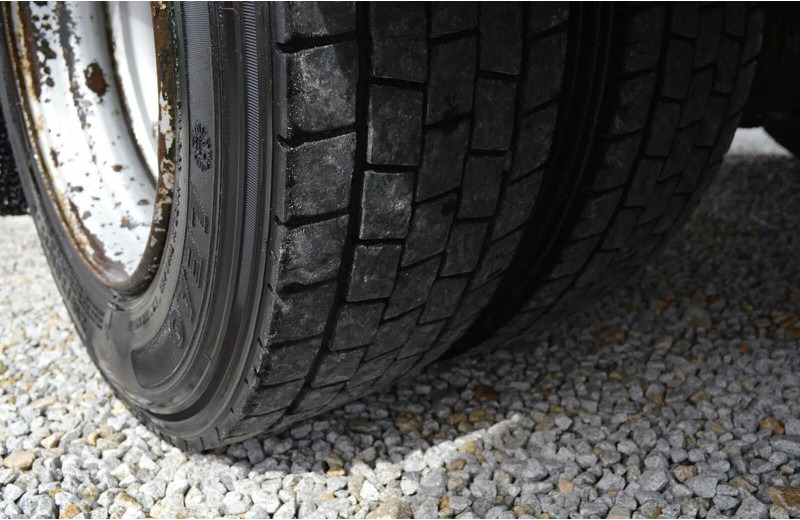 Camión frigorífico Mercedes-Benz Atego 716 IZOTERMA REFRIGERATOR SIDE DOOR: foto 7 Camión frigorífico Mercedes-Benz Atego 716 IZOTERMA REFRIGERATOR SIDE DOOR: foto 7