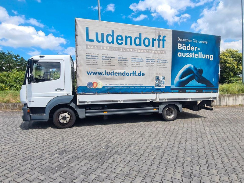 Mercedes-Benz Atego 816 LADEBORD EU6 KLIMA 1HAND - Camión caja cerrada: foto 3 Mercedes-Benz Atego 816 LADEBORD EU6 KLIMA 1HAND - Camión caja cerrada: foto 3
