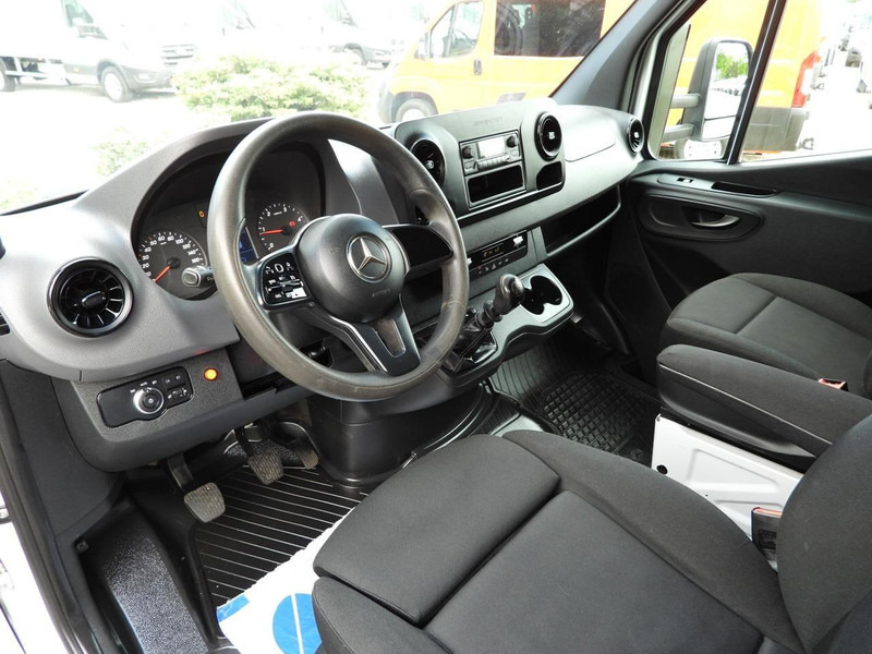 Mercedes-Benz SPRINTER 316 PLANDEKA WINDA 10 PALET WEBASTO TEMPOMAT PNEUMATYKA - Furgoneta con lona: foto 2 Mercedes-Benz SPRINTER 316 PLANDEKA WINDA 10 PALET WEBASTO TEMPOMAT PNEUMATYKA - Furgoneta con lona: foto 2