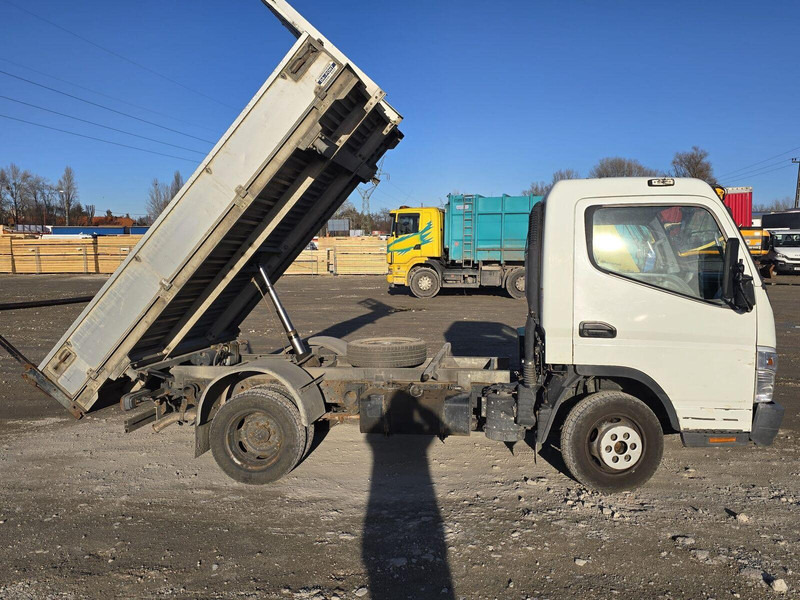 Mitsubishi Canter Fuso 3,0 d - 3 sided Tipper - Furgoneta basculante: foto 4 Mitsubishi Canter Fuso 3,0 d - 3 sided Tipper - Furgoneta basculante: foto 4