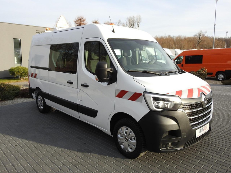 Renault MASTER FURGON BRYGADÓWKA 7 MIEJSC TEMPOMAT KLIMATYZACJA LEDY 1 - Minibús, Furgoneta de pasajeros: foto 4 Renault MASTER FURGON BRYGADÓWKA 7 MIEJSC TEMPOMAT KLIMATYZACJA LEDY 1 - Minibús, Furgoneta de pasajeros: foto 4