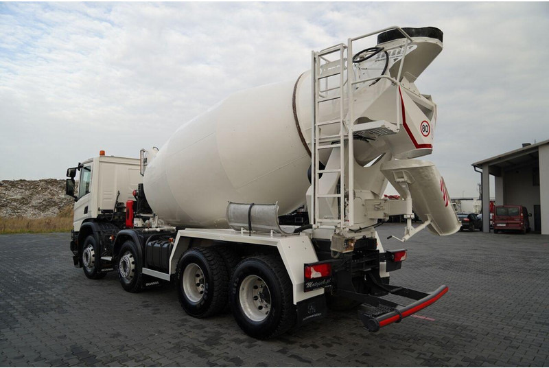 Scania P 410 / 8x4 / BETONOMIESZARKA / GRUSZKA / PUTZMEISTER / 9m3 / AU - Camión hormigonera: foto 3 Scania P 410 / 8x4 / BETONOMIESZARKA / GRUSZKA / PUTZMEISTER / 9m3 / AU - Camión hormigonera: foto 3