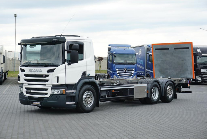 Scania P 410 / ACC / E 6 / BDF + WINDA / 7.15 , 7.45, 7.82 M / OŚ SKRĘT - Camión chasis: foto 2 Scania P 410 / ACC / E 6 / BDF + WINDA / 7.15 , 7.45, 7.82 M / OŚ SKRĘT - Camión chasis: foto 2