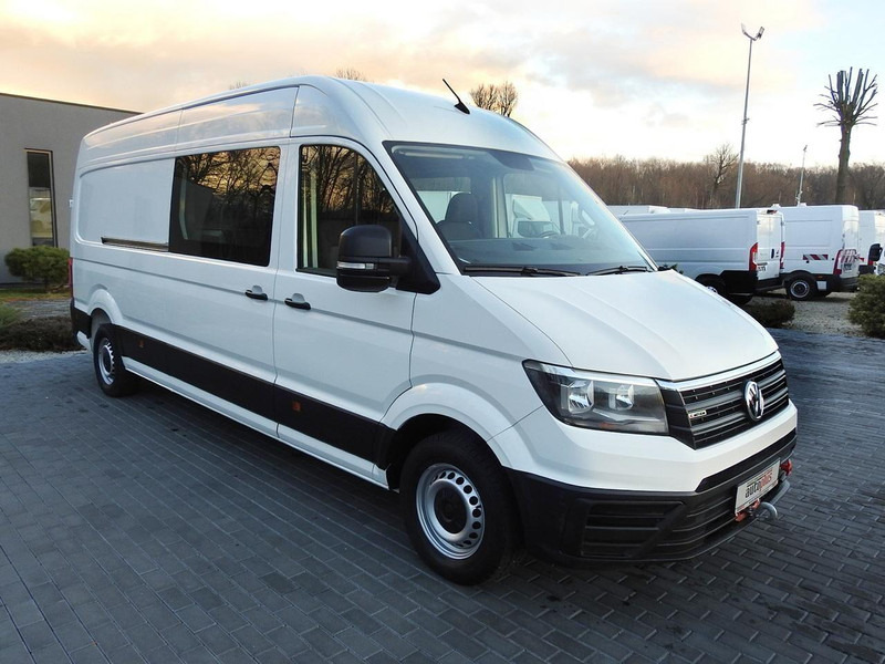 Volkswagen CRAFTER 4X4 4MOTION FURGON BRYGADÓWKA 7 MIEJSC KLIMATYZACJA 1 - Minibús, Furgoneta de pasajeros: foto 4 Volkswagen CRAFTER 4X4 4MOTION FURGON BRYGADÓWKA 7 MIEJSC KLIMATYZACJA 1 - Minibús, Furgoneta de pasajeros: foto 4