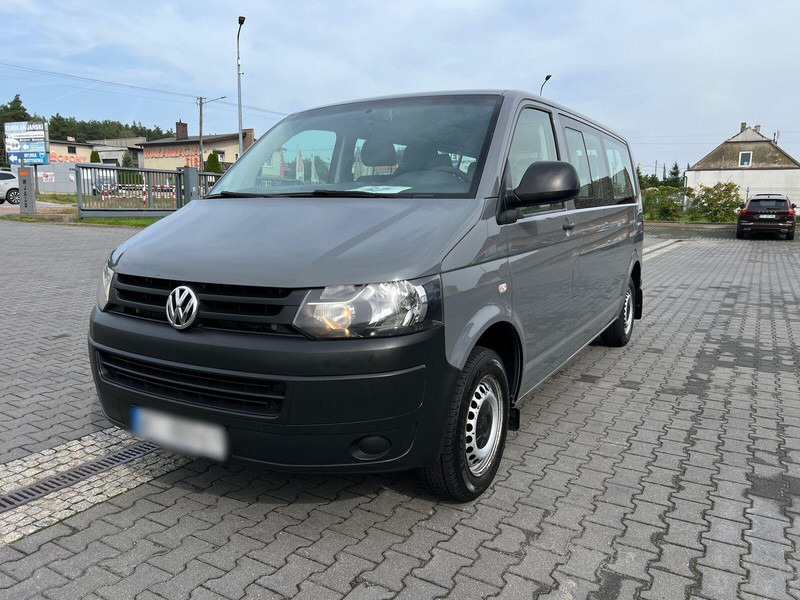 Volkswagen Transporter T5 Brygadówka, Osobowy, 9-miejsc, Jeden Właściciel, - Minibús, Furgoneta de pasajeros: foto 1 Volkswagen Transporter T5 Brygadówka, Osobowy, 9-miejsc, Jeden Właściciel, - Minibús, Furgoneta de pasajeros: foto 1