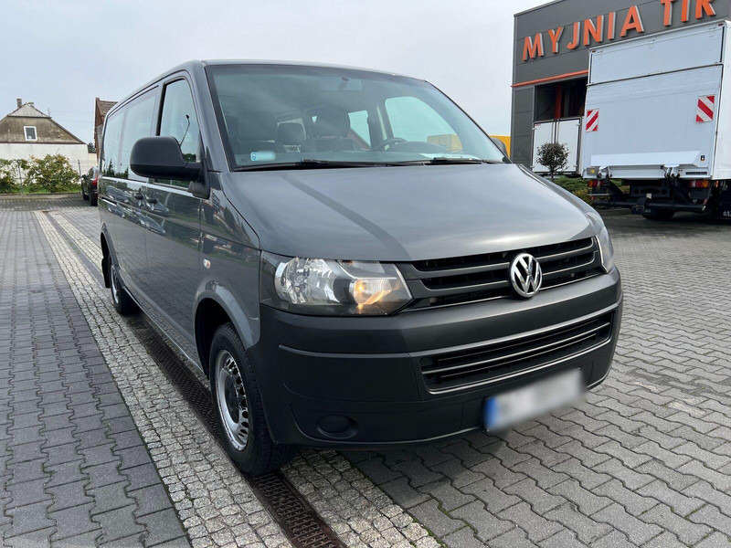Volkswagen Transporter T5 Brygadówka, Osobowy, 9-miejsc, Jeden Właściciel, - Minibús, Furgoneta de pasajeros: foto 5 Volkswagen Transporter T5 Brygadówka, Osobowy, 9-miejsc, Jeden Właściciel, - Minibús, Furgoneta de pasajeros: foto 5