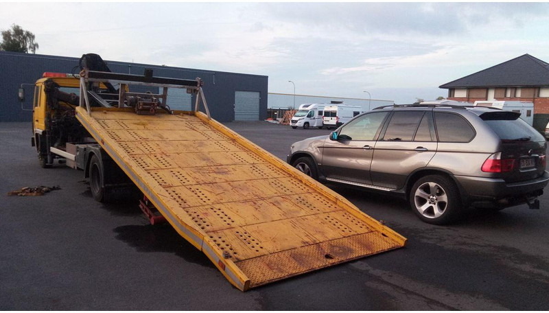 Volvo FL611 Car transporter + crane Hiab 071 - Camión portavehículos: foto 3 Volvo FL611 Car transporter + crane Hiab 071 - Camión portavehículos: foto 3