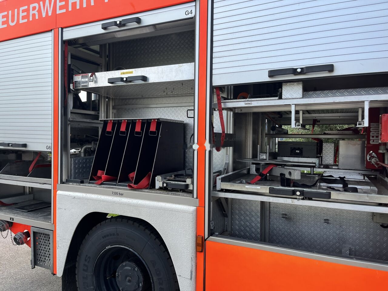 IVECO 135E24 - Camión de bomberos: foto 4 IVECO 135E24 - Camión de bomberos: foto 4
