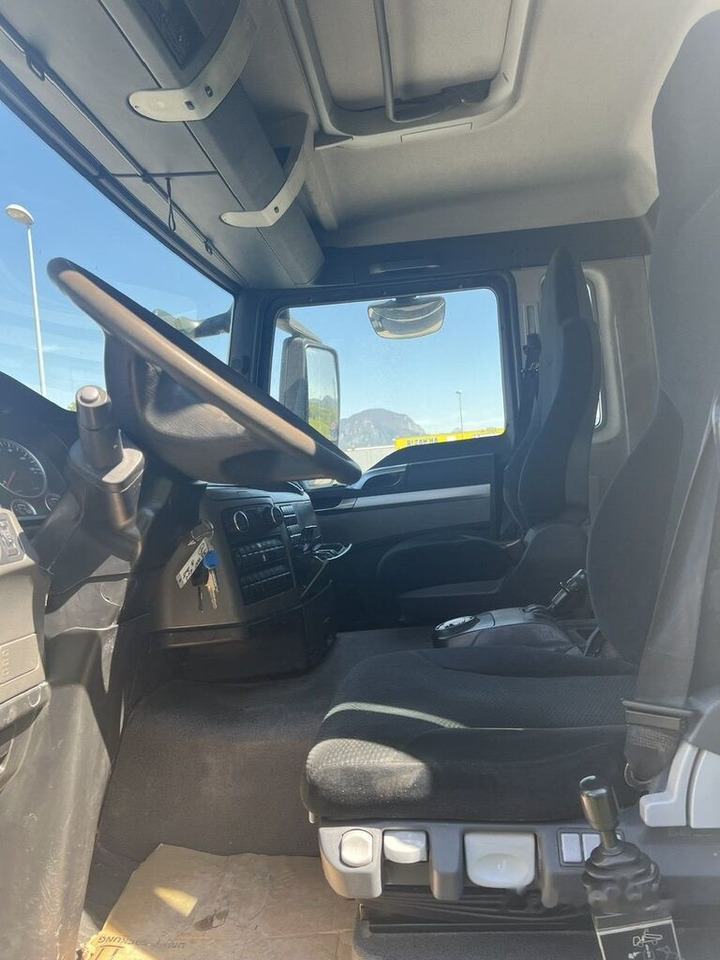 MAN TGS 33.400 - Camión volquete: foto 5 MAN TGS 33.400 - Camión volquete: foto 5