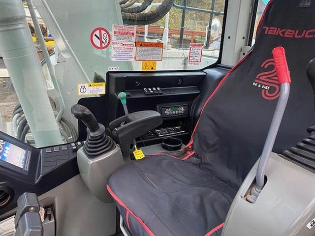 Takeuchi TB2150R - Excavadora: foto 5 Takeuchi TB2150R - Excavadora: foto 5