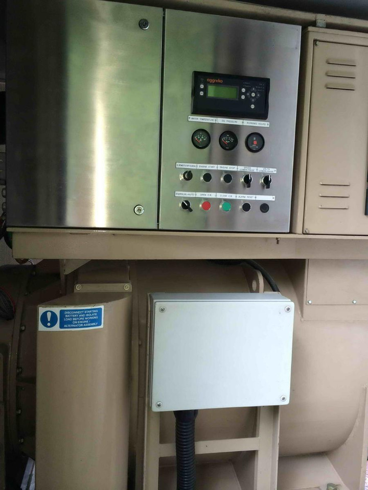 Cummins Generator 1425 KVA powerd by KTA50-G3 Super Silent - Generador industriale: foto 5 Cummins Generator 1425 KVA powerd by KTA50-G3 Super Silent - Generador industriale: foto 5