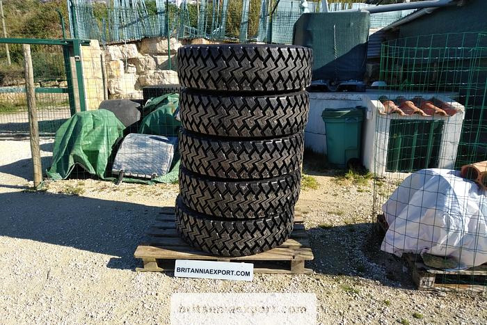 FACTORY Retread 285/70R19.5 Truck Tyres | Quarry Tread | Heavy-Duty | Export Ready - Neumático: foto 2 FACTORY Retread 285/70R19.5 Truck Tyres | Quarry Tread | Heavy-Duty | Export Ready - Neumático: foto 2