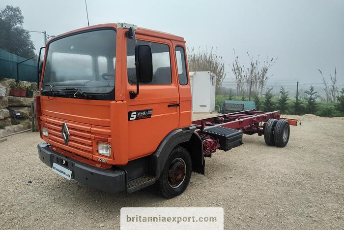 RENAULT Midliner S120 Turbo 7.7 Ton Chassis Cab Truck | ZF Manual | - Camión chasis: foto 1 RENAULT Midliner S120 Turbo 7.7 Ton Chassis Cab Truck | ZF Manual | - Camión chasis: foto 1