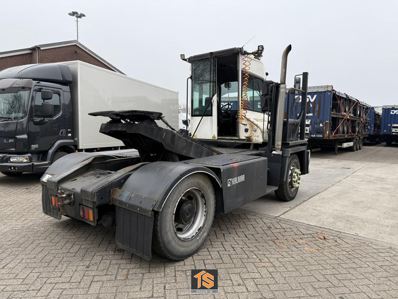 Kalmar T2 TERMINAL TRUCK - 11423 HOURS - TOP! - Tractor industrial: foto 3 Kalmar T2 TERMINAL TRUCK - 11423 HOURS - TOP! - Tractor industrial: foto 3