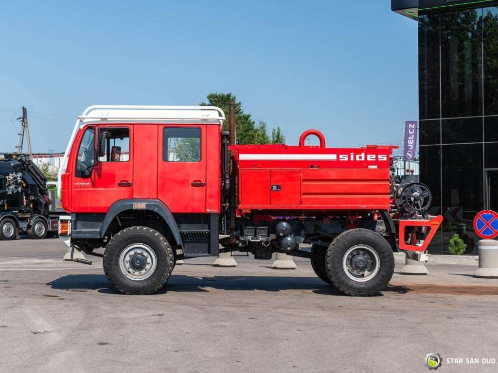 MAN  LE220B 4x4 E  Fire Truck Feuerwehr - Camión: foto 3 MAN  LE220B 4x4 E  Fire Truck Feuerwehr - Camión: foto 3