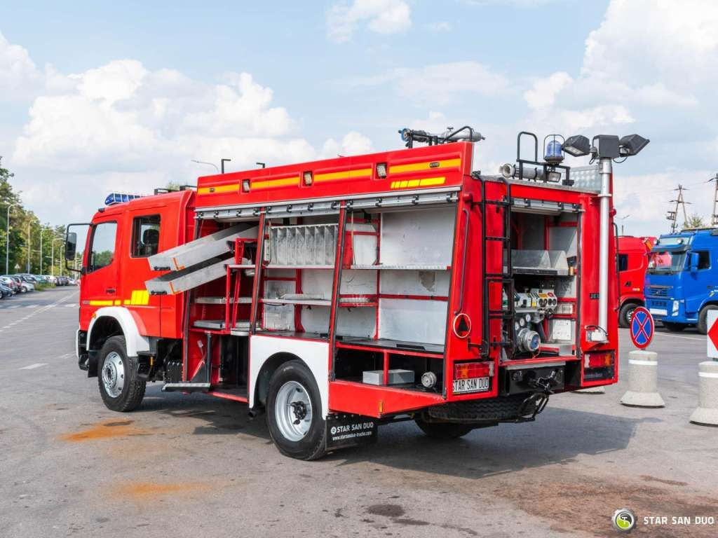 Mercedes-Benz 4x4 ATEGO 1225 CNBOP Fire Brigade - Camión: foto 5 Mercedes-Benz 4x4 ATEGO 1225 CNBOP Fire Brigade - Camión: foto 5