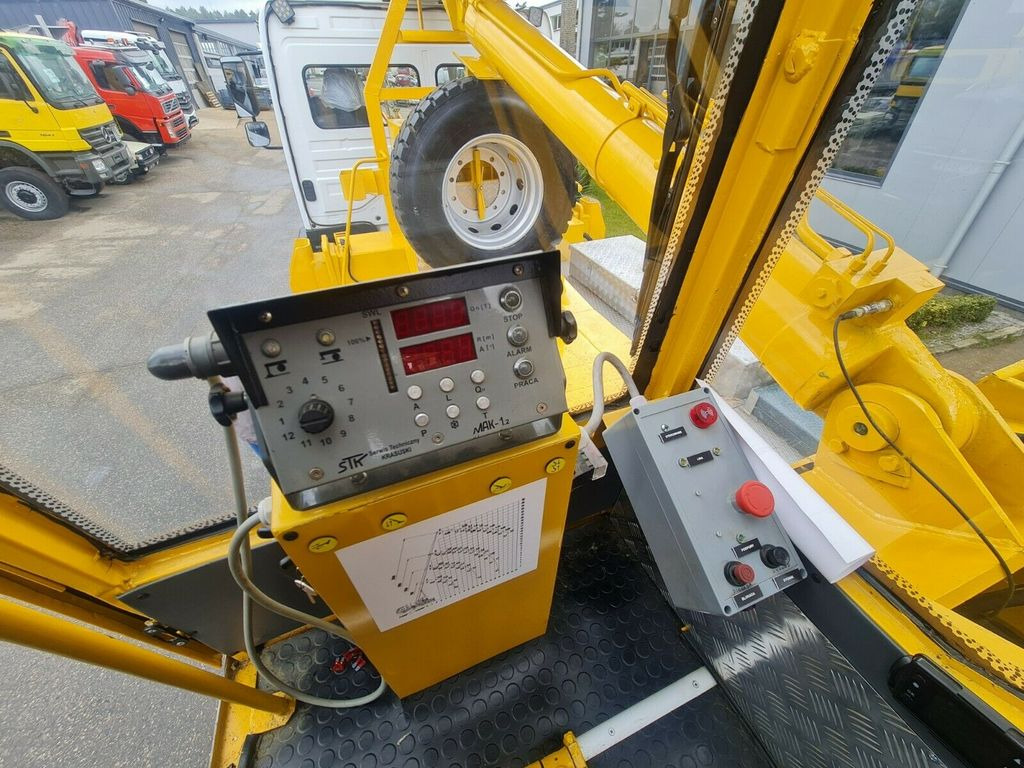 Autogrúa Mercedes-Benz 4x4 AD 14 CKD Euro 5 Cran KRAN: foto 14 Autogrúa Mercedes-Benz 4x4 AD 14 CKD Euro 5 Cran KRAN: foto 14