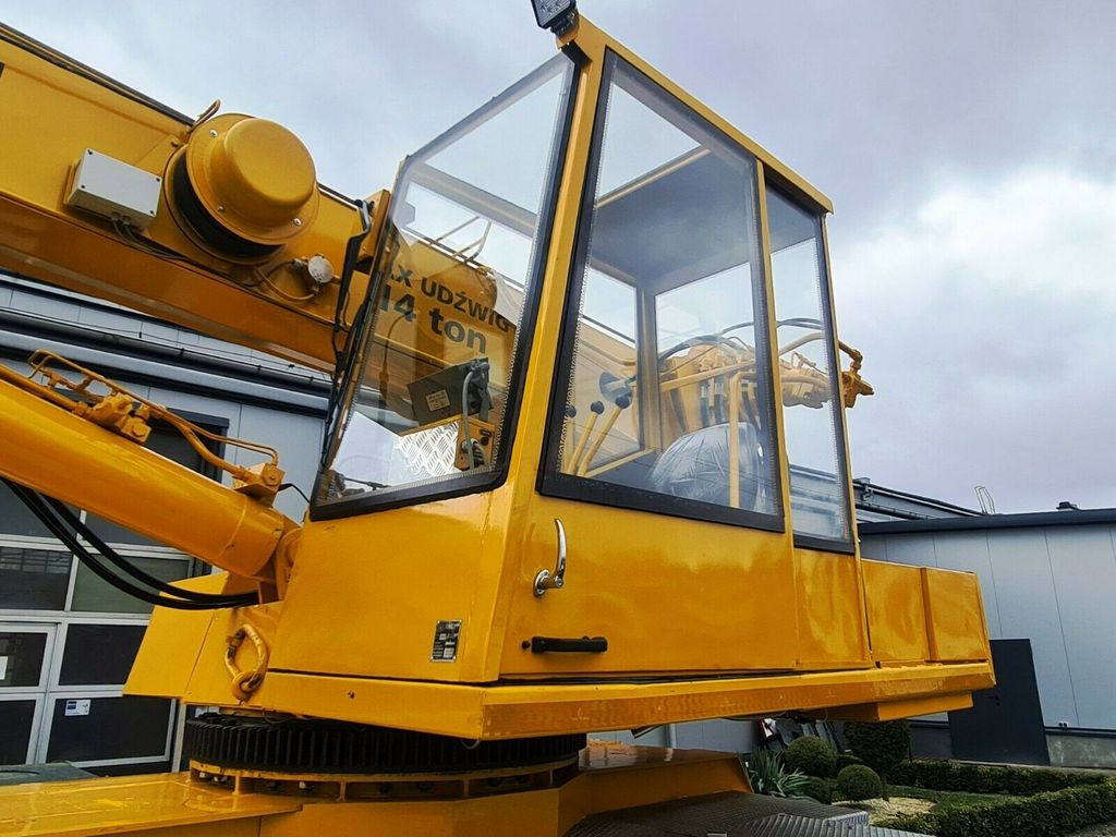 Autogrúa Mercedes-Benz 4x4 AD 14 CKD Euro 5 Cran KRAN: foto 12 Autogrúa Mercedes-Benz 4x4 AD 14 CKD Euro 5 Cran KRAN: foto 12