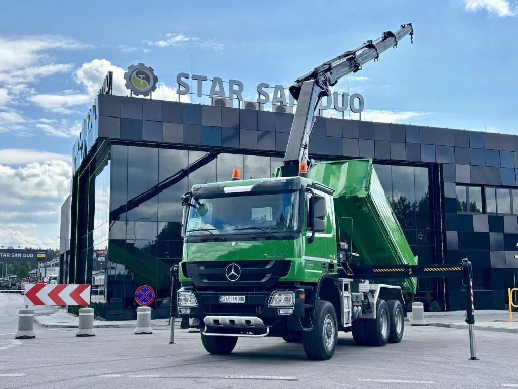 Mercedes-Benz ACTROS 3346 6x6 HIAB 244EP-4 Crane Kipper - Camión volquete: foto 1 Mercedes-Benz ACTROS 3346 6x6 HIAB 244EP-4 Crane Kipper - Camión volquete: foto 1
