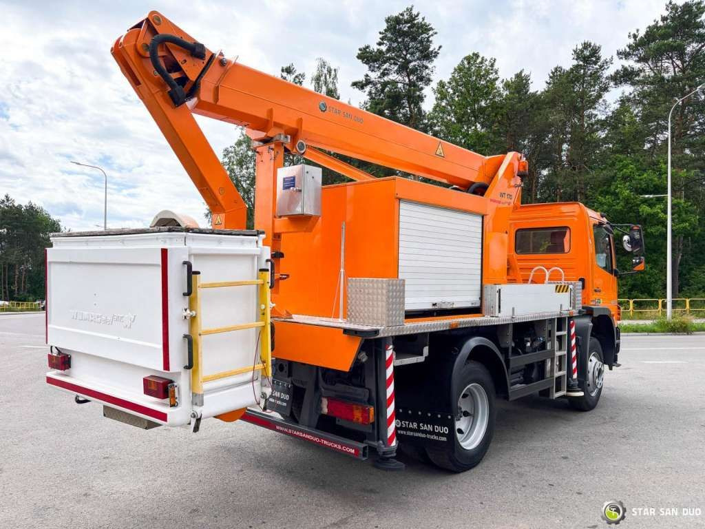 Mercedes-Benz ATEGO 4x4 1018 WUMAG WT 170 Platform Lift 17m - Camión con plataforma elevadora: foto 5 Mercedes-Benz ATEGO 4x4 1018 WUMAG WT 170 Platform Lift 17m - Camión con plataforma elevadora: foto 5