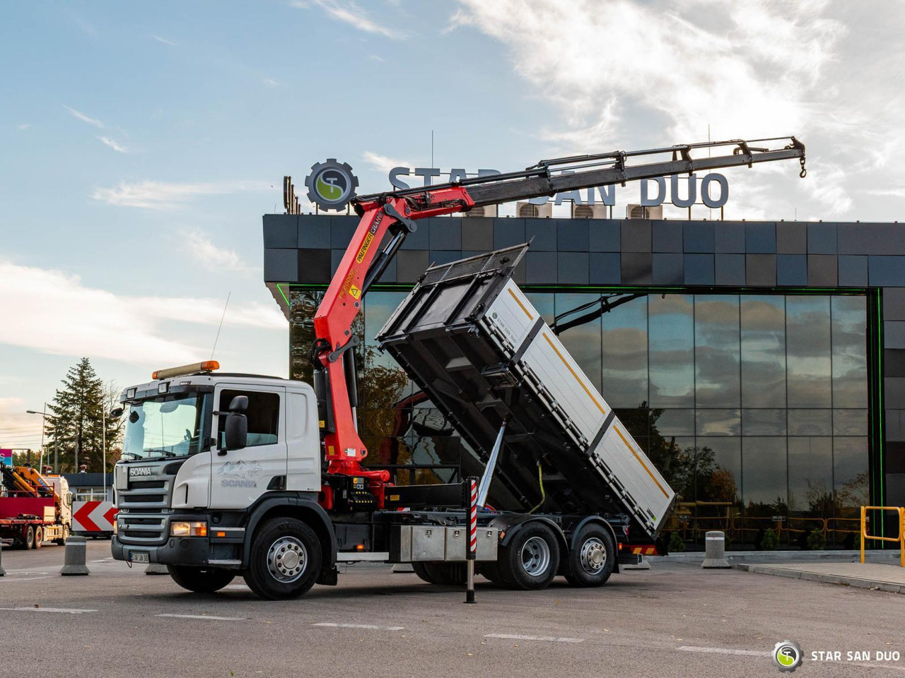 - Camión volquete: foto 3 - Camión volquete: foto 3