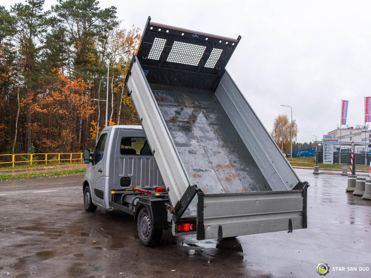 - Camión volquete: foto 2 - Camión volquete: foto 2