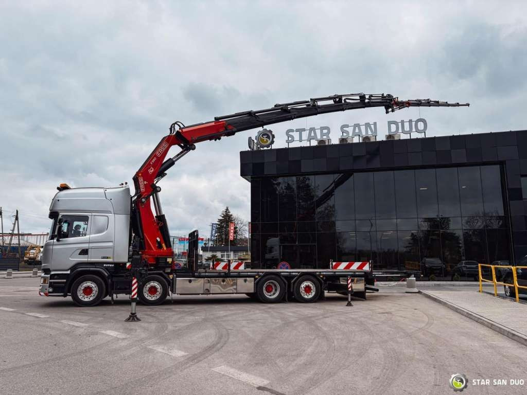 Scania R730 8x2 Fassi F990 Fly Jib 30m Crane Euro 6 - Camión grúa: foto 5 Scania R730 8x2 Fassi F990 Fly Jib 30m Crane Euro 6 - Camión grúa: foto 5