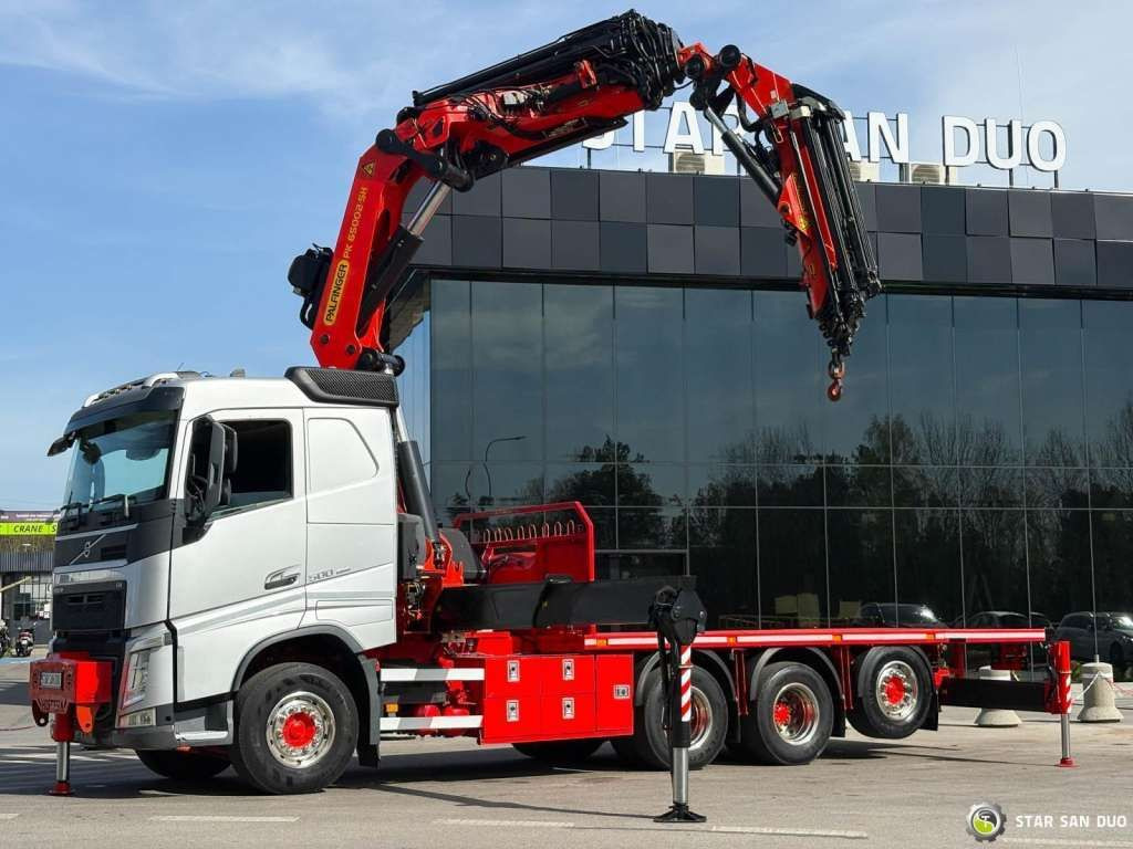 Volvo FH 500 8x4*4 PK65002 Fly JIB Crane 7456 h Winch - Camión grúa: foto 3 Volvo FH 500 8x4*4 PK65002 Fly JIB Crane 7456 h Winch - Camión grúa: foto 3