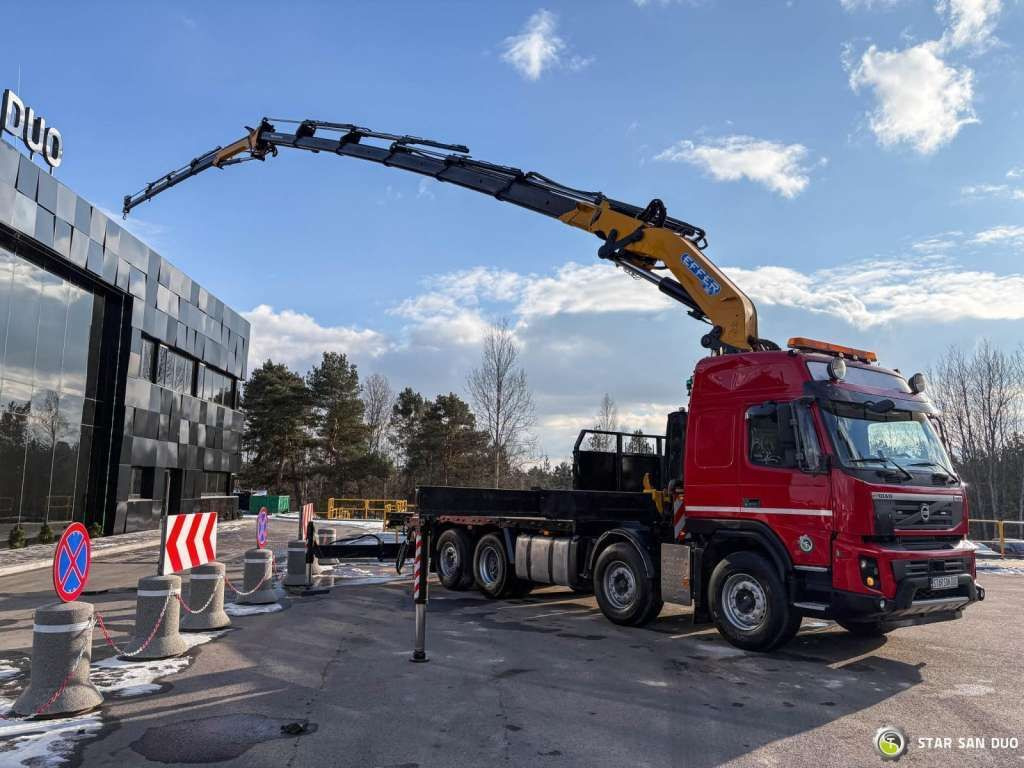Volvo FMX 500 8x2 Effer 585 Fly Jib Winch Crane Kran Volvo FMX 500 8x2 Effer 585 Fly Jib Winch Crane Kran - Camión grúa, Camión caja abierta: foto 5 Volvo FMX 500 8x2 Effer 585 Fly Jib Winch Crane Kran Volvo FMX 500 8x2 Effer 585 Fly Jib Winch Crane Kran - Camión grúa, Camión caja abierta: foto 5