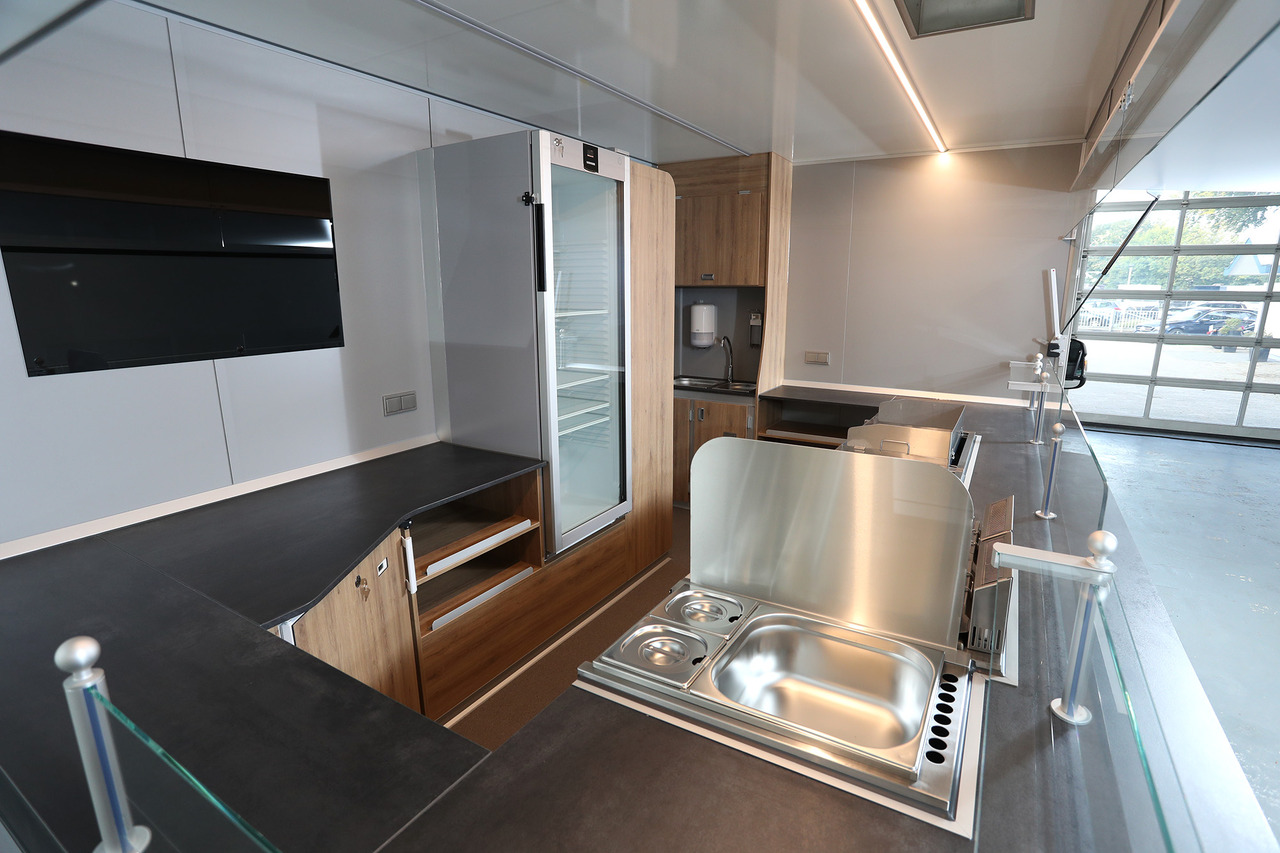 Mobil BORCO HÖHNS - Camión tienda: foto 2 Mobil BORCO HÖHNS - Camión tienda: foto 2