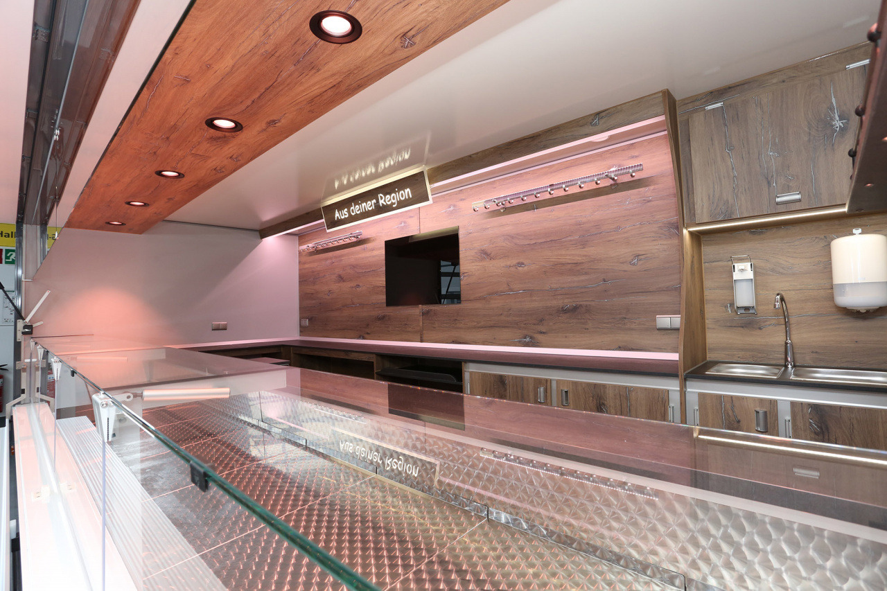 Verkaufsanhänger BORCO HÖHNS - Remolque venta ambulante: foto 5 Verkaufsanhänger BORCO HÖHNS - Remolque venta ambulante: foto 5