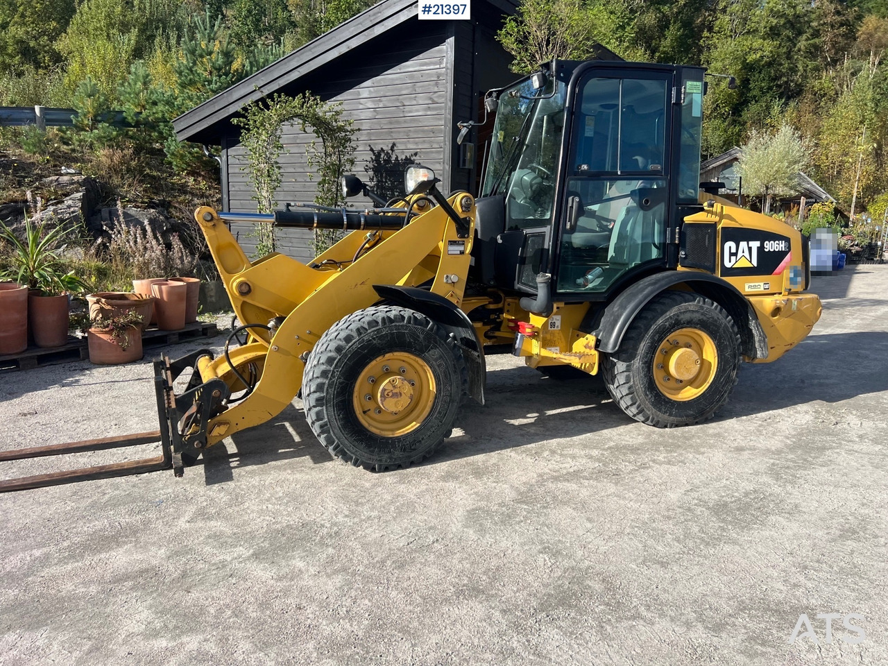 CAT 906H2 - Cargadora de ruedas: foto 2 CAT 906H2 - Cargadora de ruedas: foto 2
