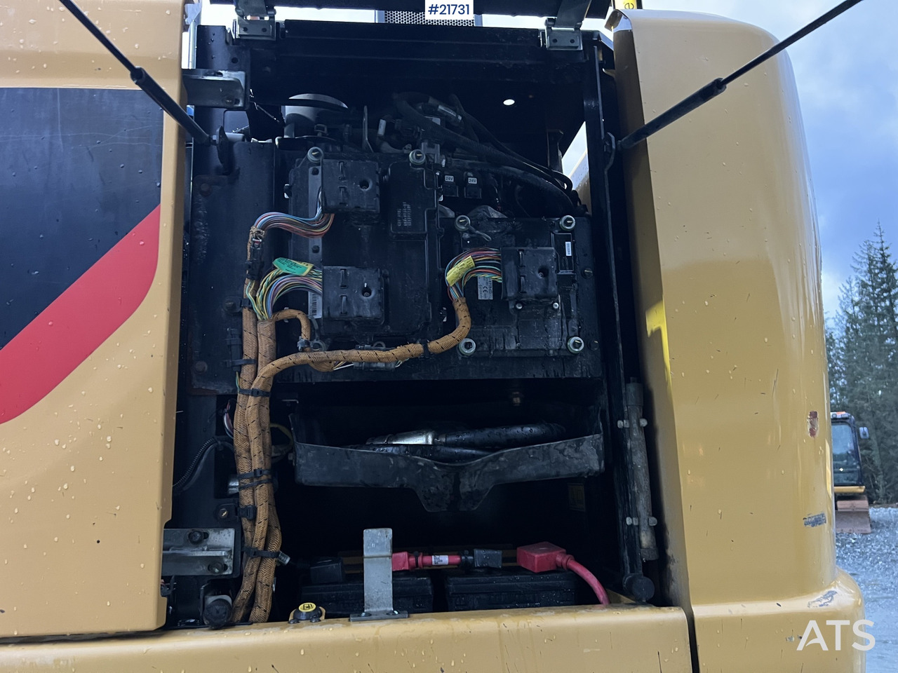 Excavadora de ruedas CAT M318F Hjulmaskin m/ oilquick og tannskuffe: foto 13 Excavadora de ruedas CAT M318F Hjulmaskin m/ oilquick og tannskuffe: foto 13