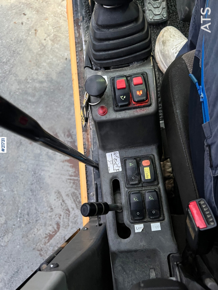 Excavadora de ruedas CAT M318F Hjulmaskin m/ oilquick og tannskuffe: foto 40 Excavadora de ruedas CAT M318F Hjulmaskin m/ oilquick og tannskuffe: foto 40