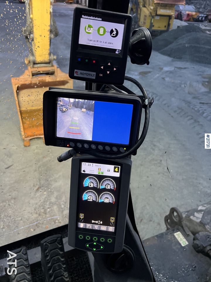 Excavadora de ruedas CAT M318F Hjulmaskin m/ oilquick og tannskuffe: foto 42 Excavadora de ruedas CAT M318F Hjulmaskin m/ oilquick og tannskuffe: foto 42